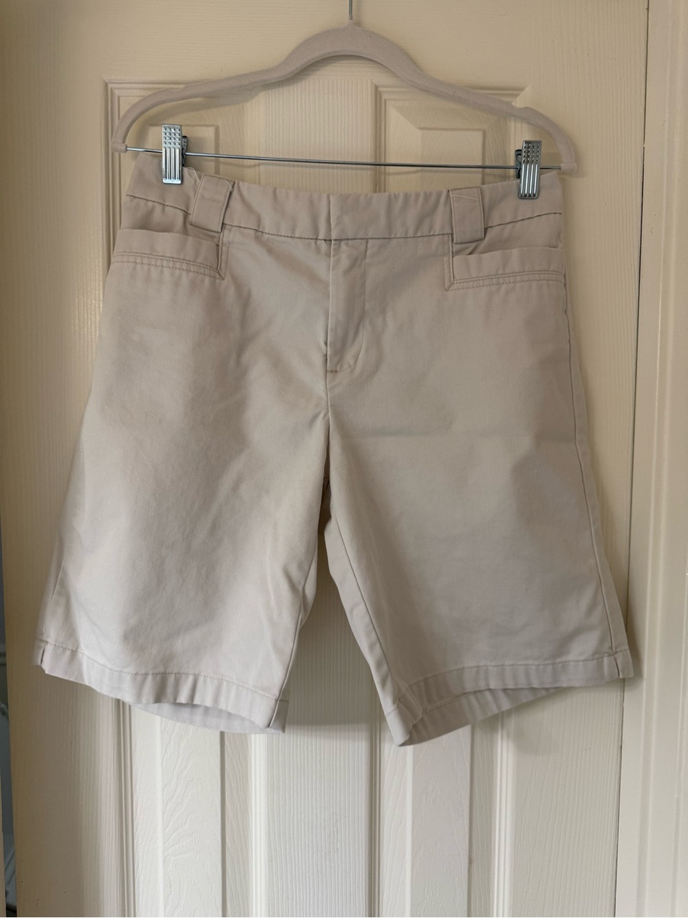 Dockers Women's Light Khaki Bermuda Shorts